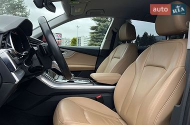 Внедорожник / Кроссовер Audi Q8 2019 в Львове