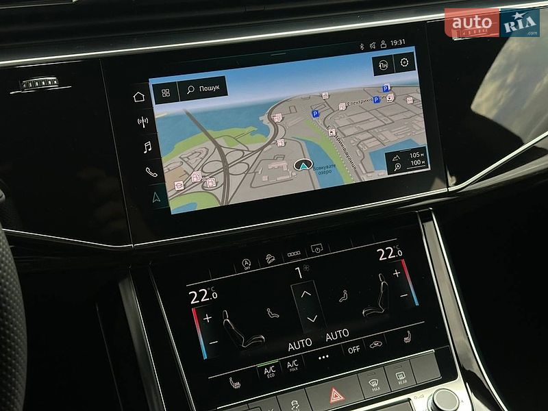 Внедорожник / Кроссовер Audi Q8 2022 в Киеве
