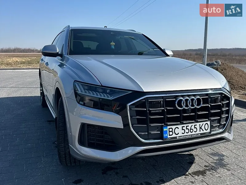 Audi Q8
