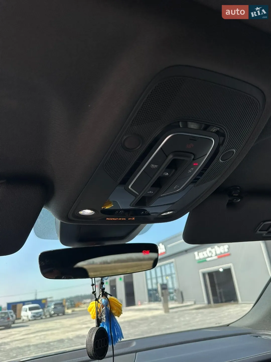 2019 Audi Q8 - мініатюра 11