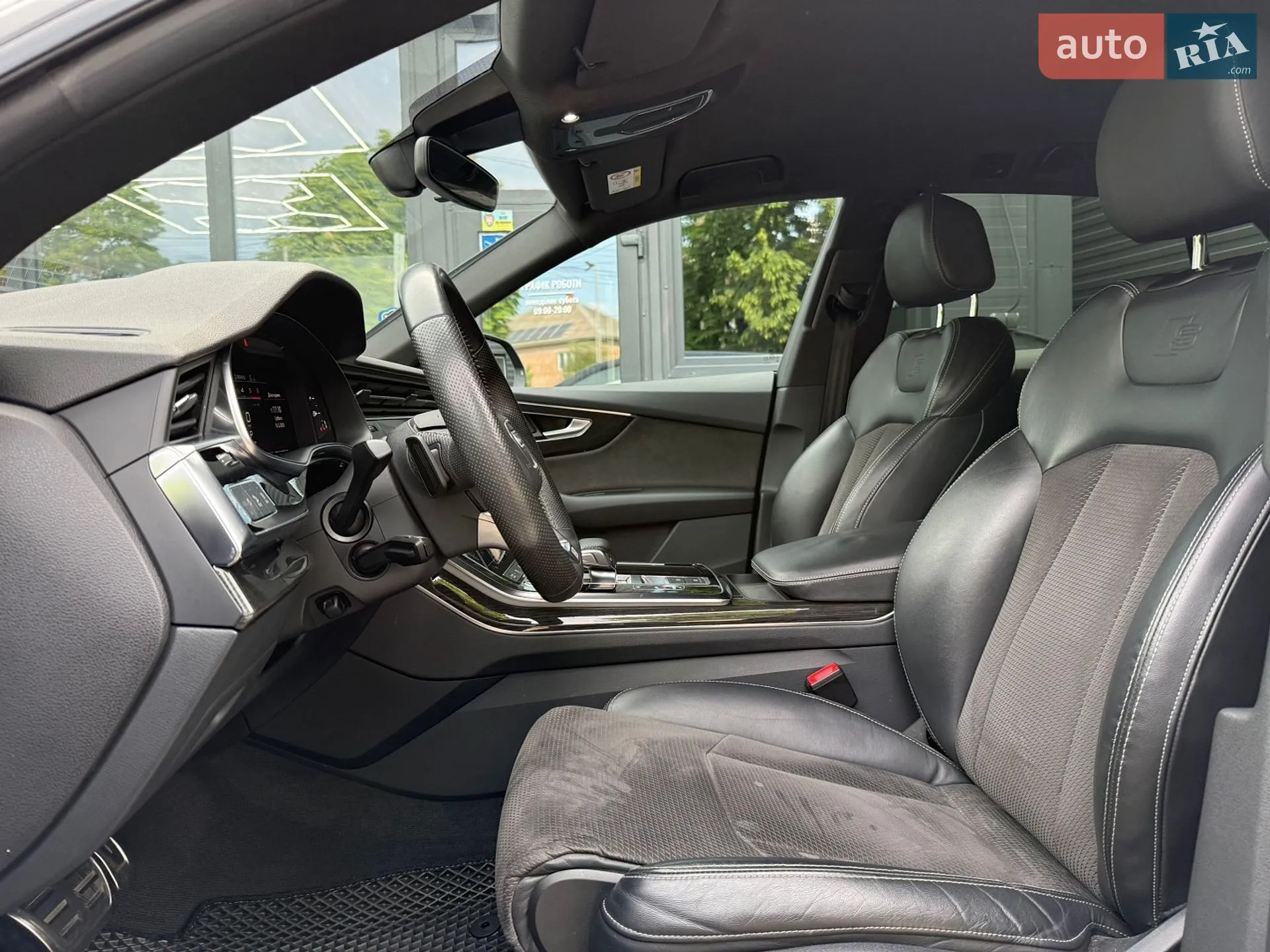 2019 Audi Q8 - мініатюра 16