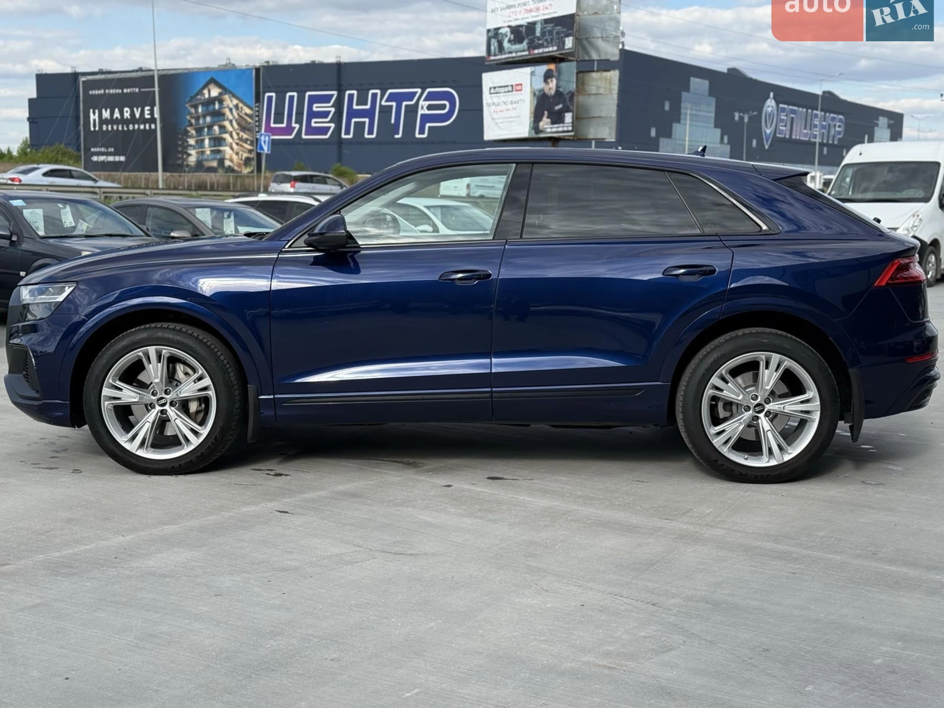 2019 Audi Q8 - мініатюра 12