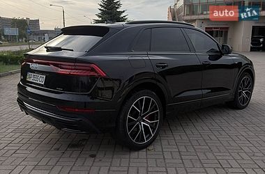 Позашляховик / Кросовер Audi Q8 2022 в Запоріжжі