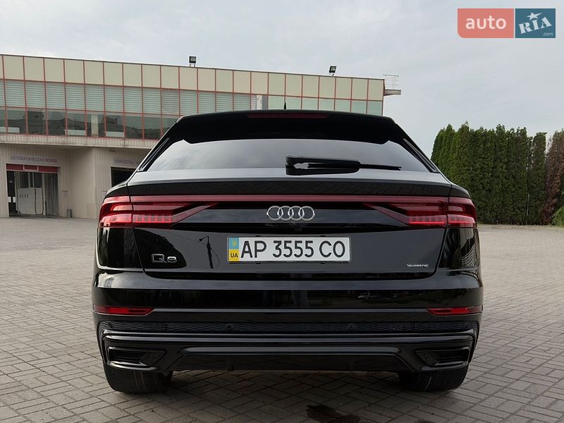 Позашляховик / Кросовер Audi Q8 2022 в Запоріжжі