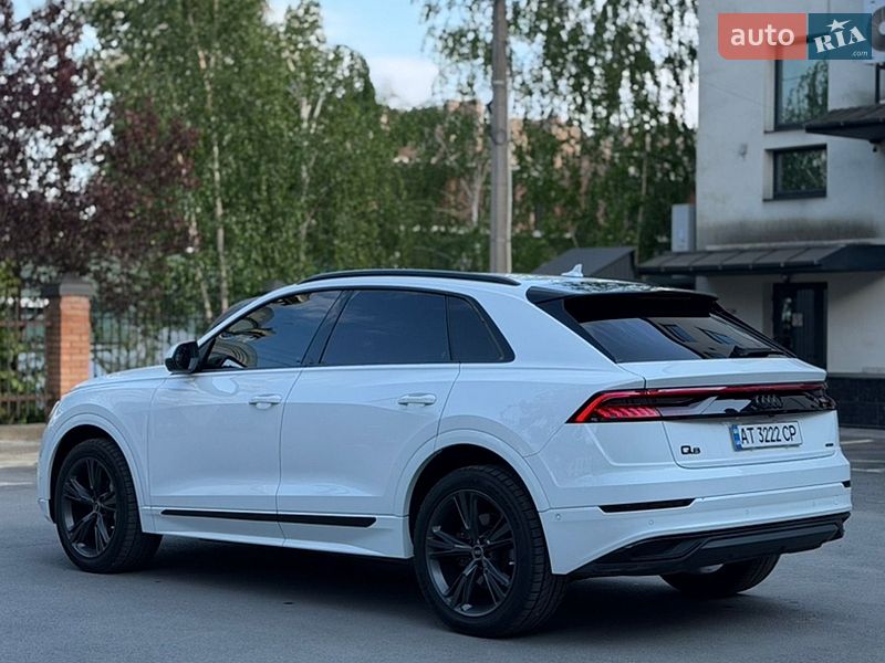 Внедорожник / Кроссовер Audi Q8 2023 в Коломые