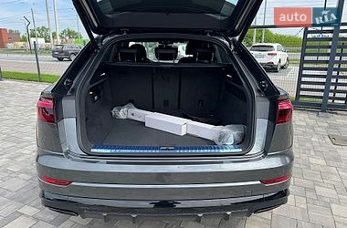 Внедорожник / Кроссовер Audi Q8 2026 в Ровно