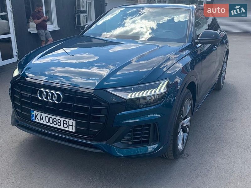 Audi Q8 2020