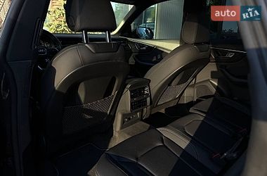 Позашляховик / Кросовер Audi Q8 2020 в Львові