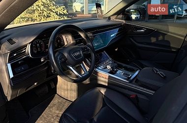 Позашляховик / Кросовер Audi Q8 2020 в Львові
