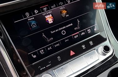 Внедорожник / Кроссовер Audi Q8 2019 в Киеве