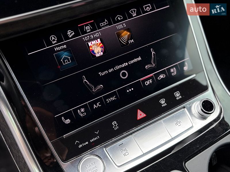 Внедорожник / Кроссовер Audi Q8 2019 в Киеве