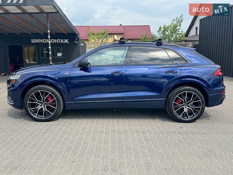 Позашляховик / Кросовер Audi Q8 2019 в Львові фото 3 Позашляховик / Кросовер Audi Q8 2019 в Львові