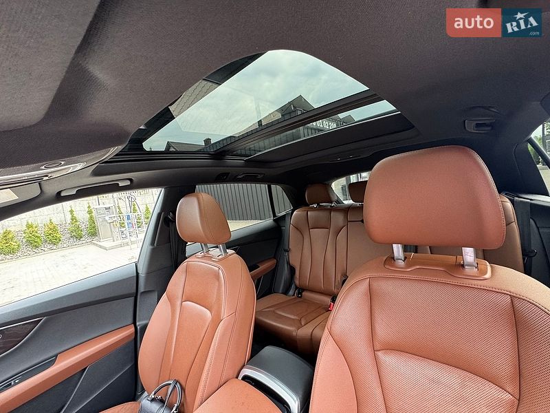 Позашляховик / Кросовер Audi Q8 2019 в Львові фото 15 Позашляховик / Кросовер Audi Q8 2019 в Львові