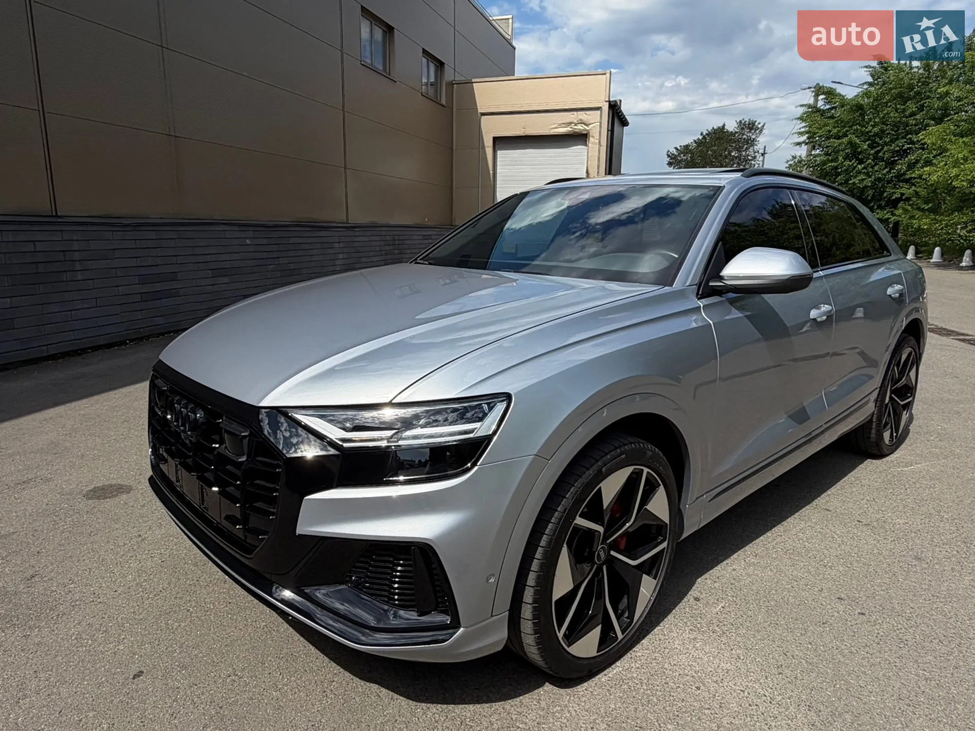 2021 Audi Q8 - мініатюра 3