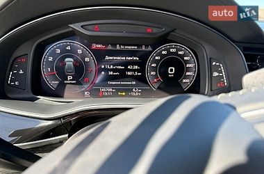 Позашляховик / Кросовер Audi Q8 2019 в Почаєві