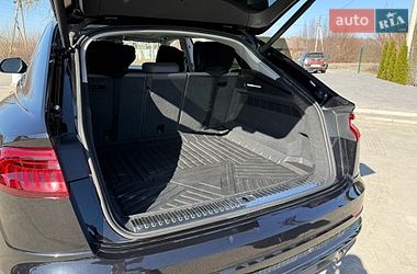 Позашляховик / Кросовер Audi Q8 2019 в Почаєві
