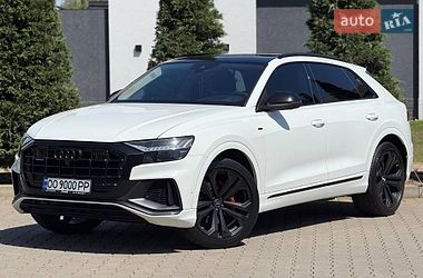 Позашляховик / Кросовер Audi Q8 2018 в Одесі