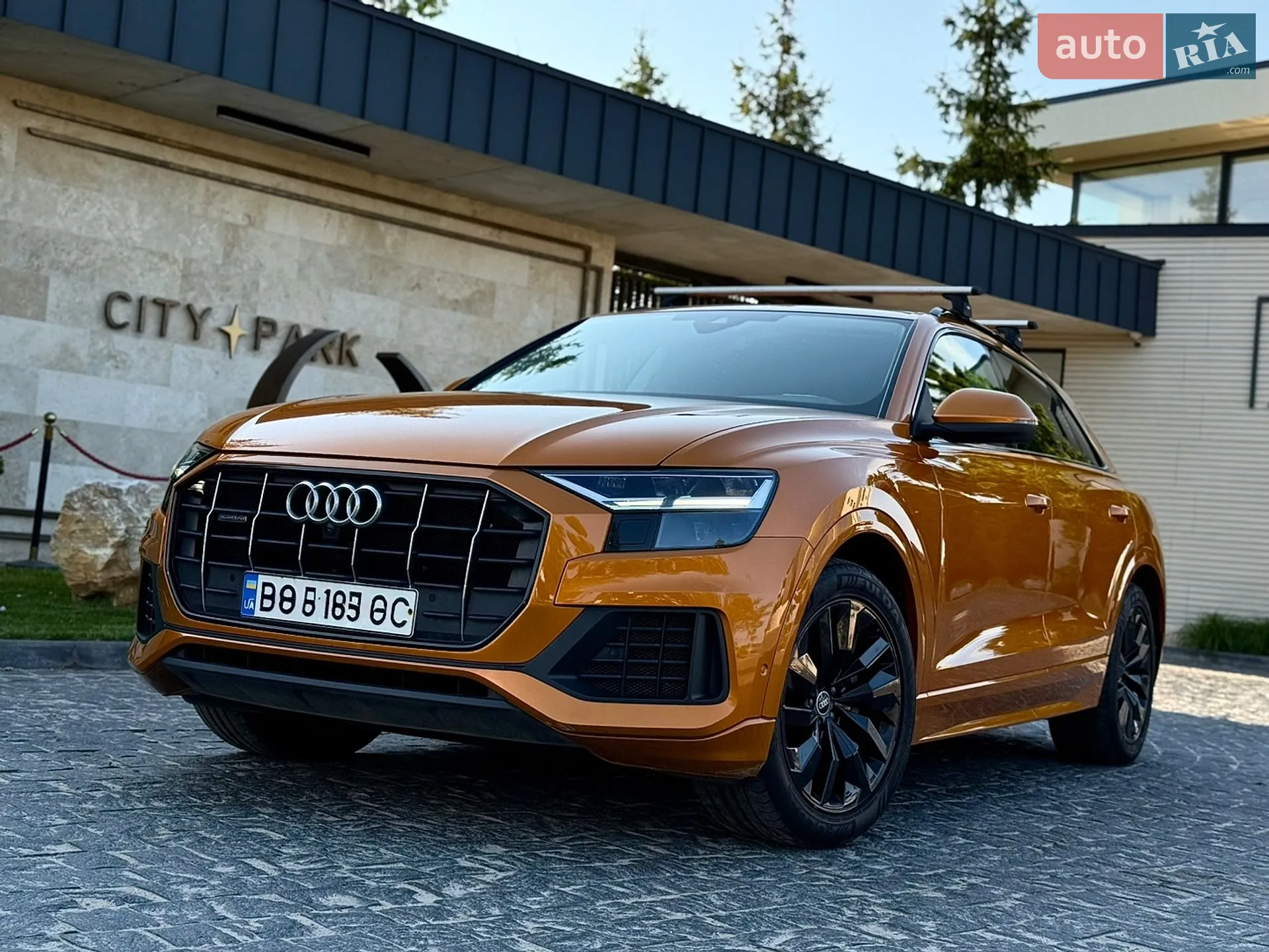 2020 Audi Q8 - фото 1