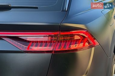 Позашляховик / Кросовер Audi Q8 2021 в Дніпрі