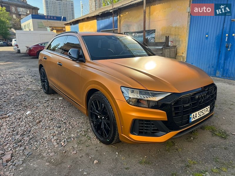 Внедорожник / Кроссовер Audi Q8 2018 в Киеве
