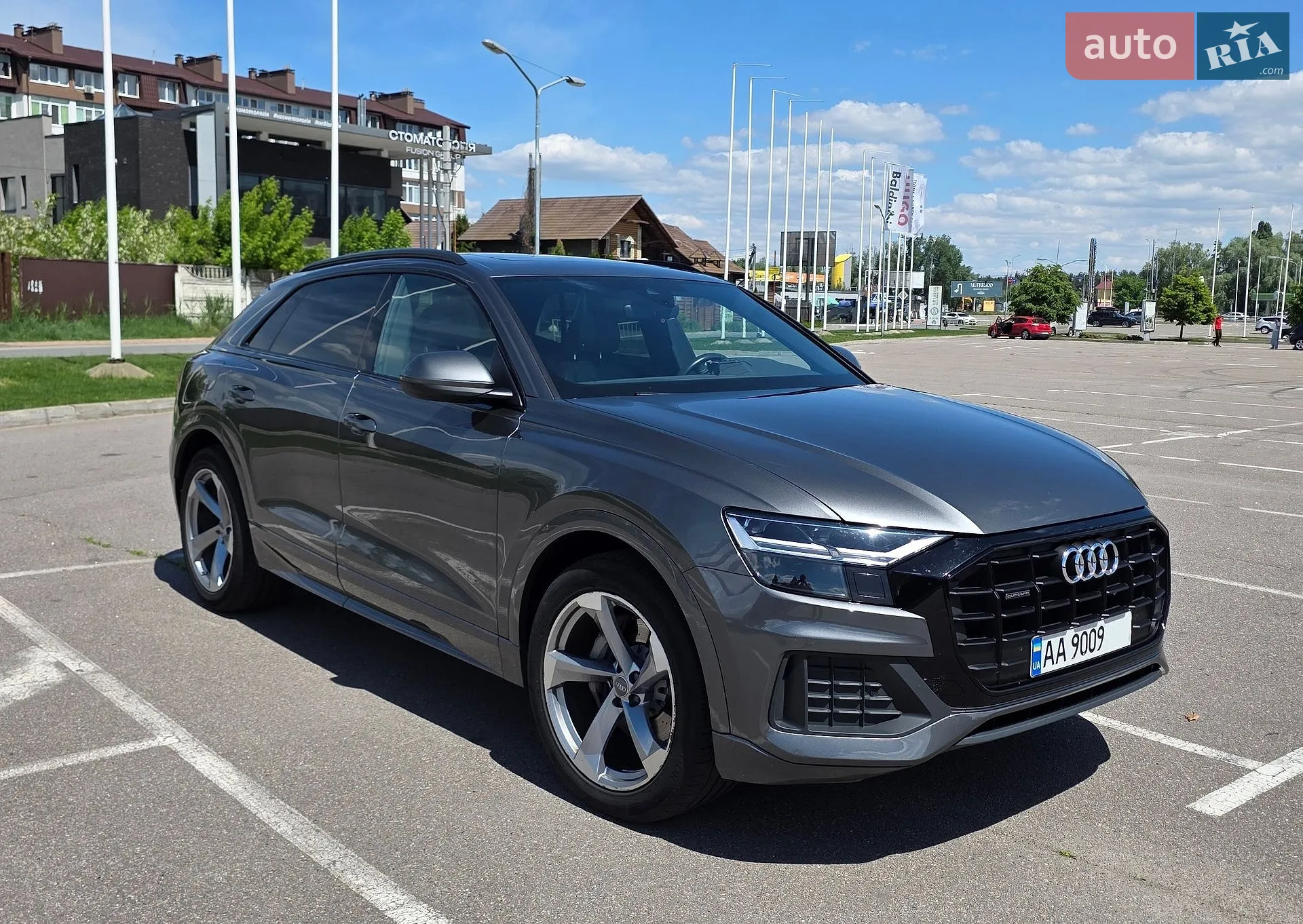 2020 Audi Q8 - мініатюра 3