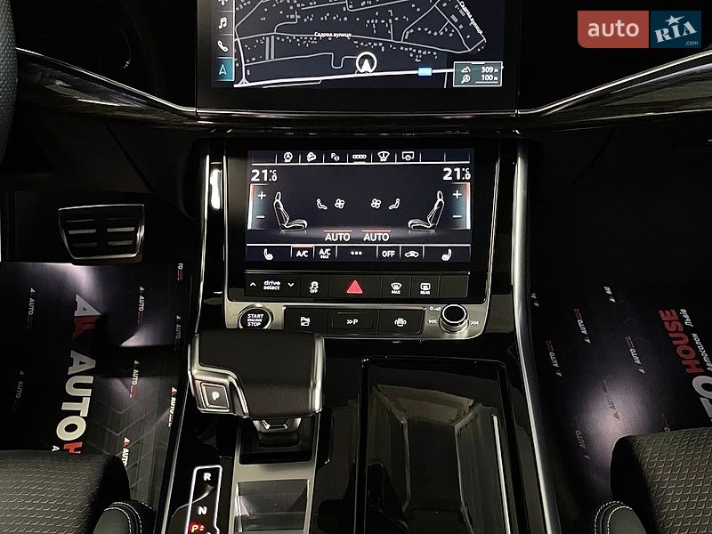 Позашляховик / Кросовер Audi Q8 2023 в Львові
