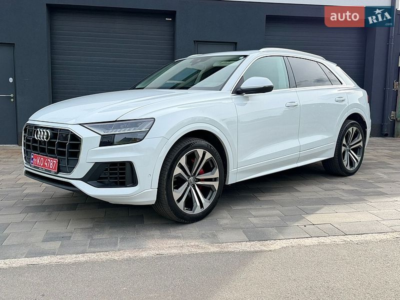 Позашляховик / Кросовер Audi Q8 2019 в Києві
