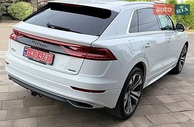Позашляховик / Кросовер Audi Q8 2019 в Києві