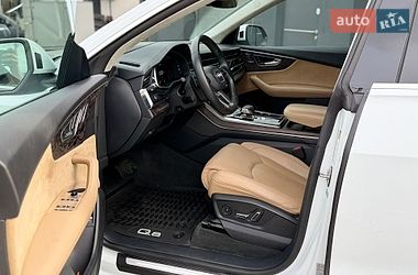 Позашляховик / Кросовер Audi Q8 2019 в Києві