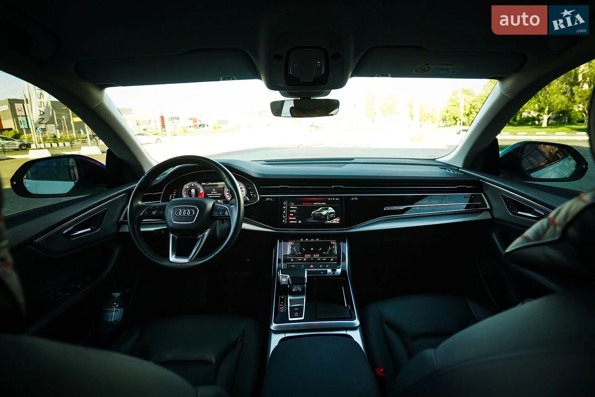 2020 Audi Q8 - мініатюра 2
