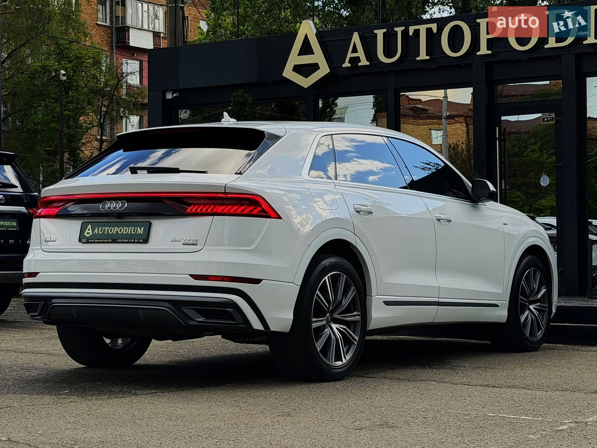 2019 Audi Q8 - мініатюра 23
