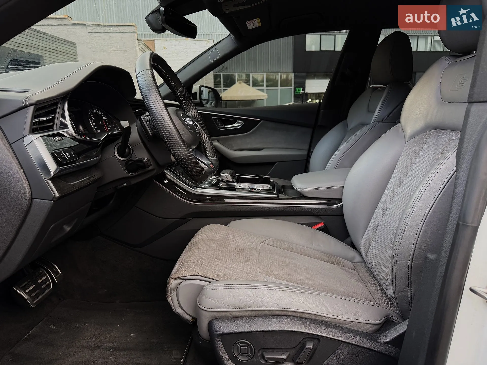 2019 Audi Q8 - мініатюра 32