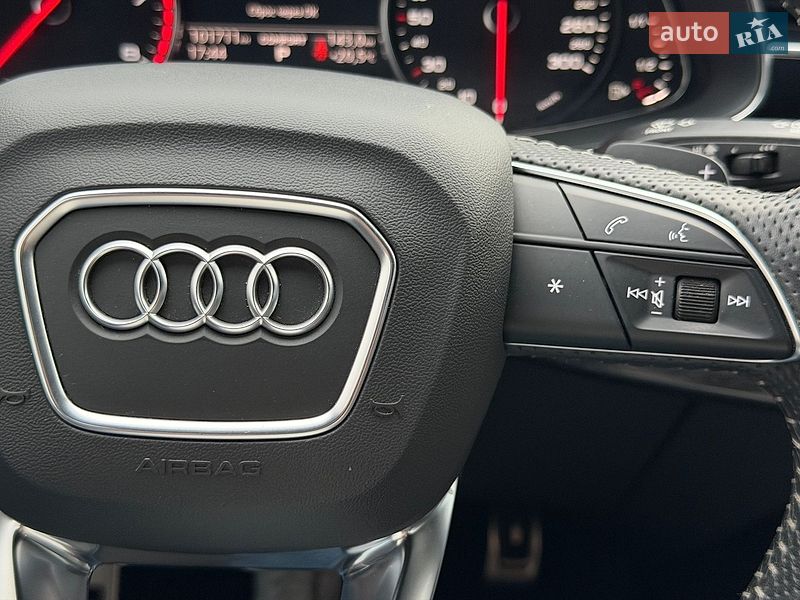 Позашляховик / Кросовер Audi Q8 2019 в Києві