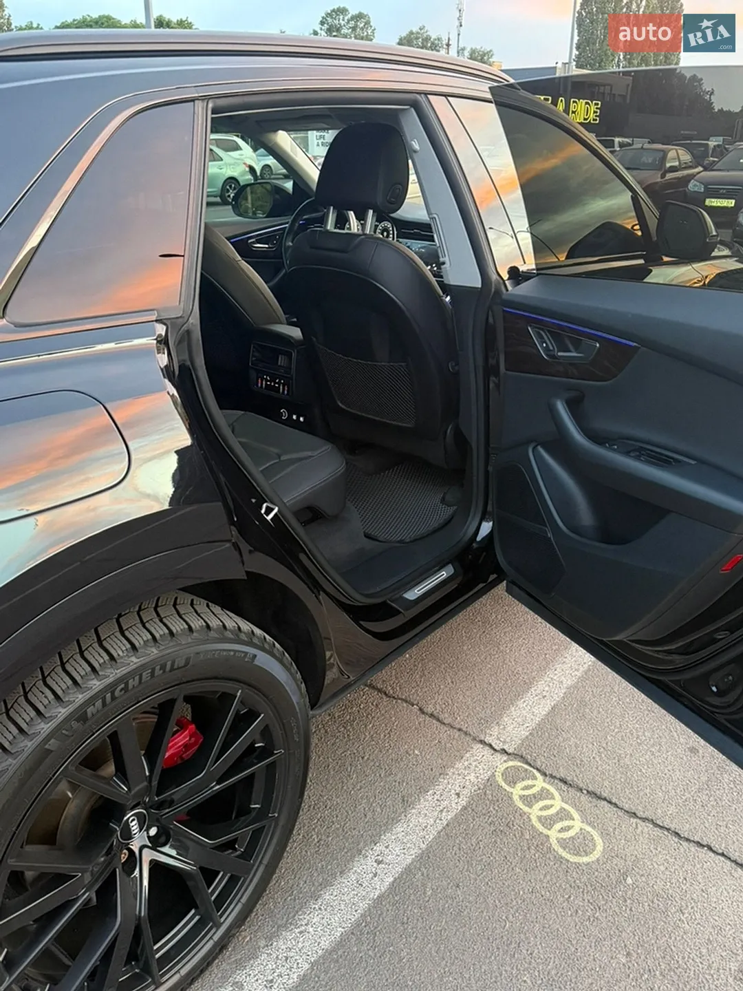 2018 Audi Q8 - мініатюра 6