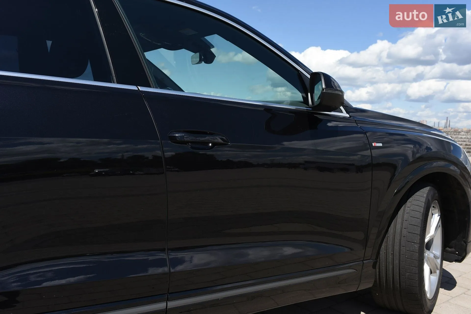 2019 Audi Q8 - мініатюра 16