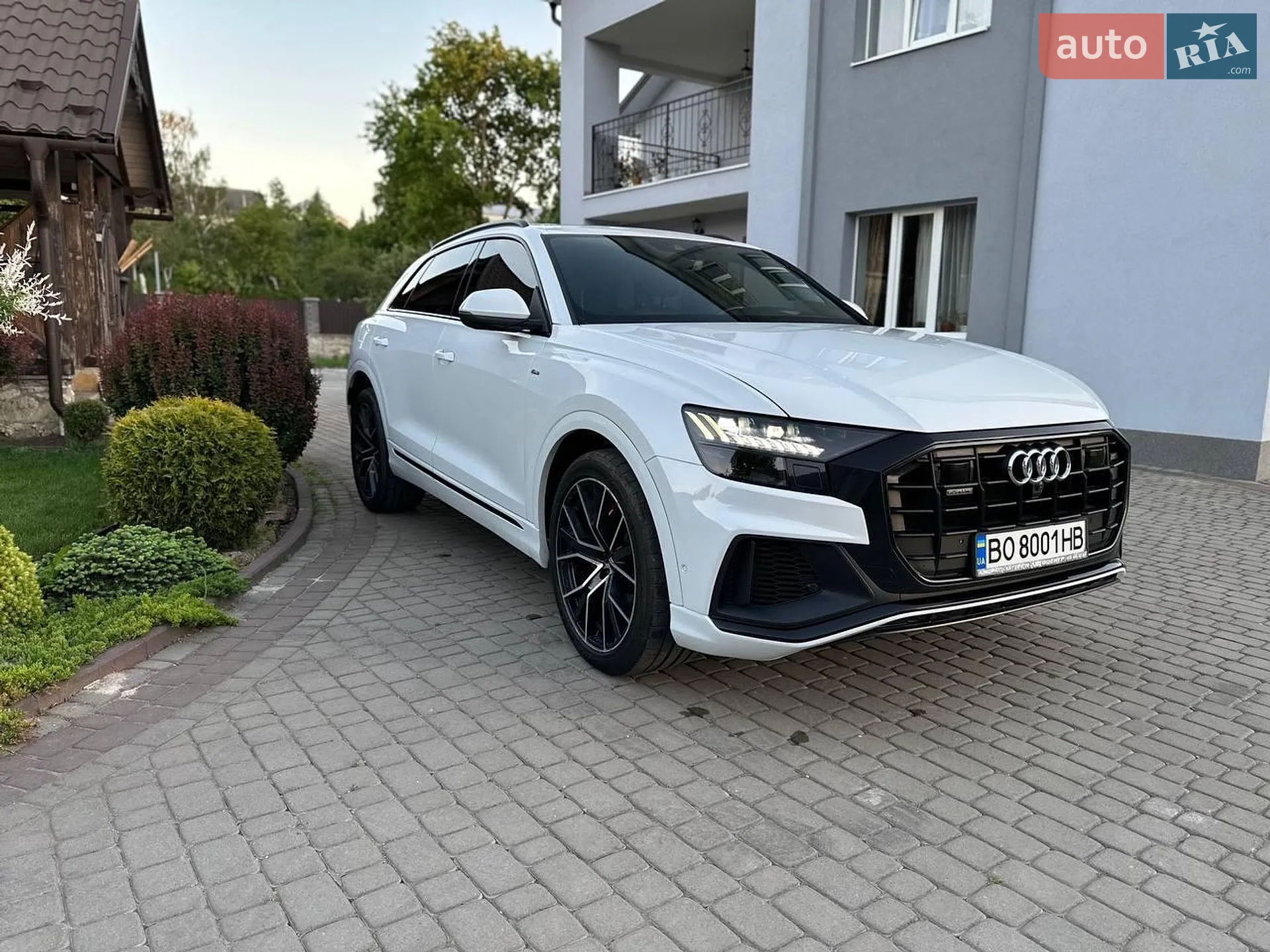 2019 Audi Q8 - мініатюра 3