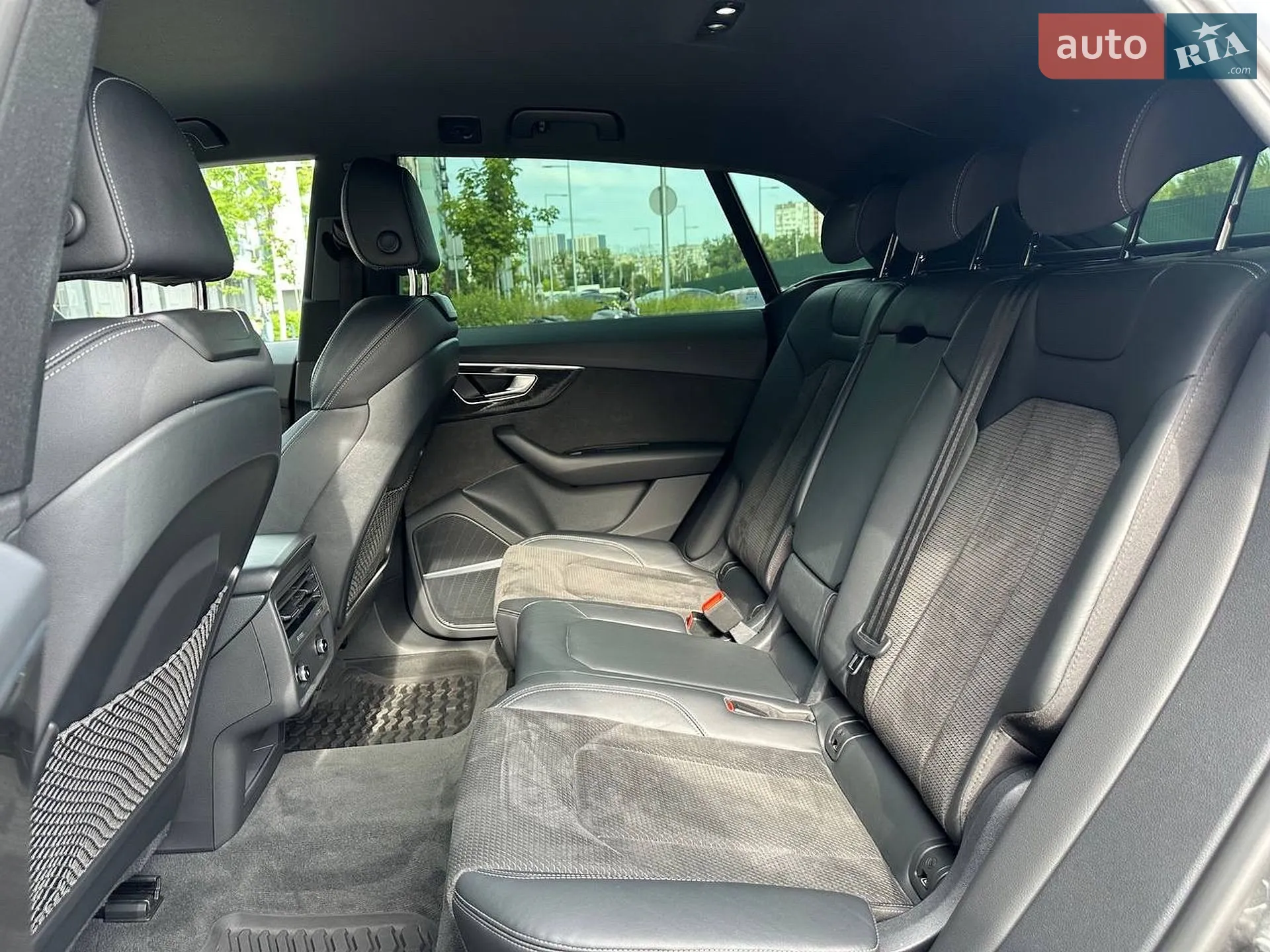 2021 Audi Q8 - мініатюра 27