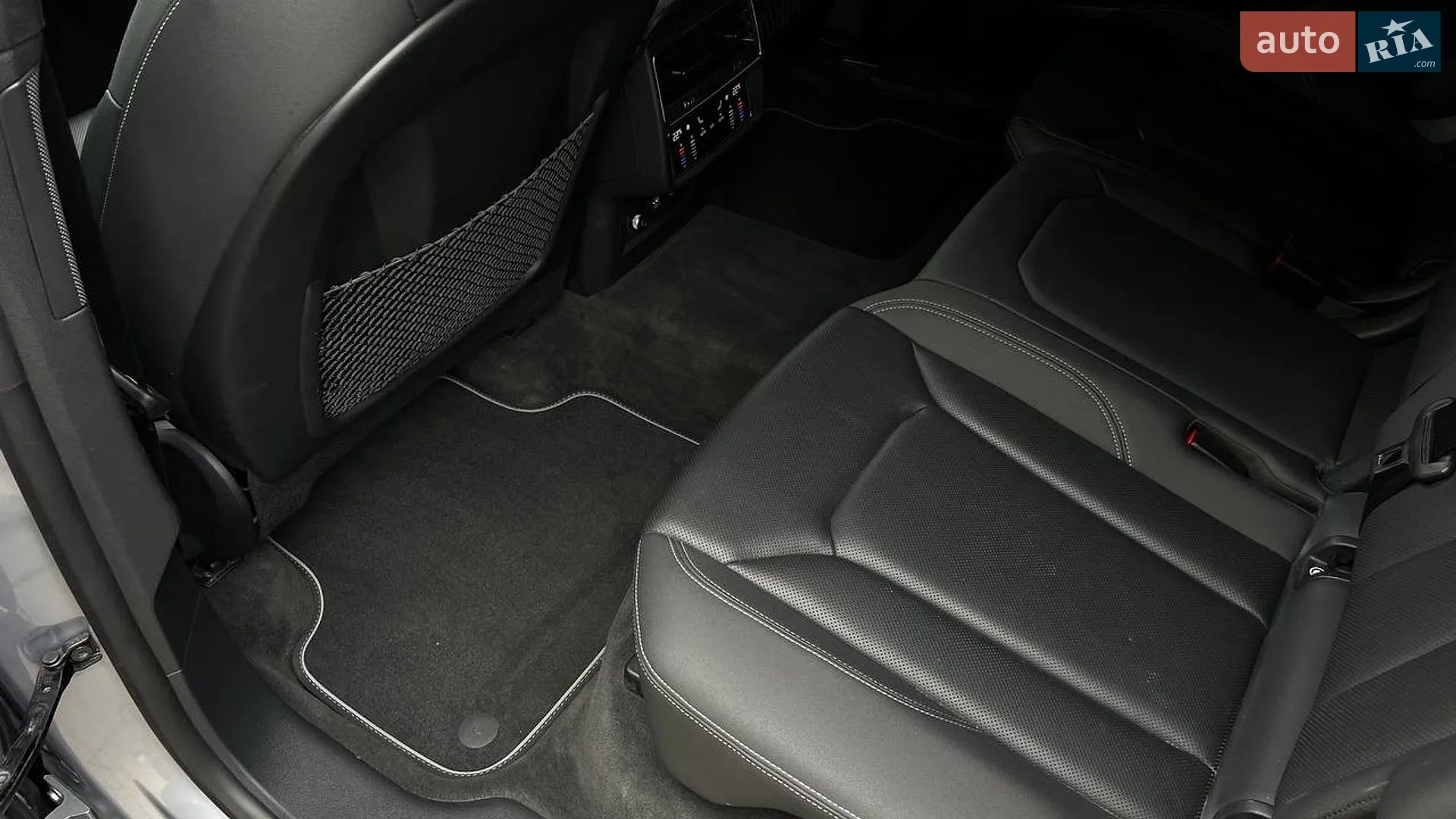 2019 Audi Q8 - мініатюра 30