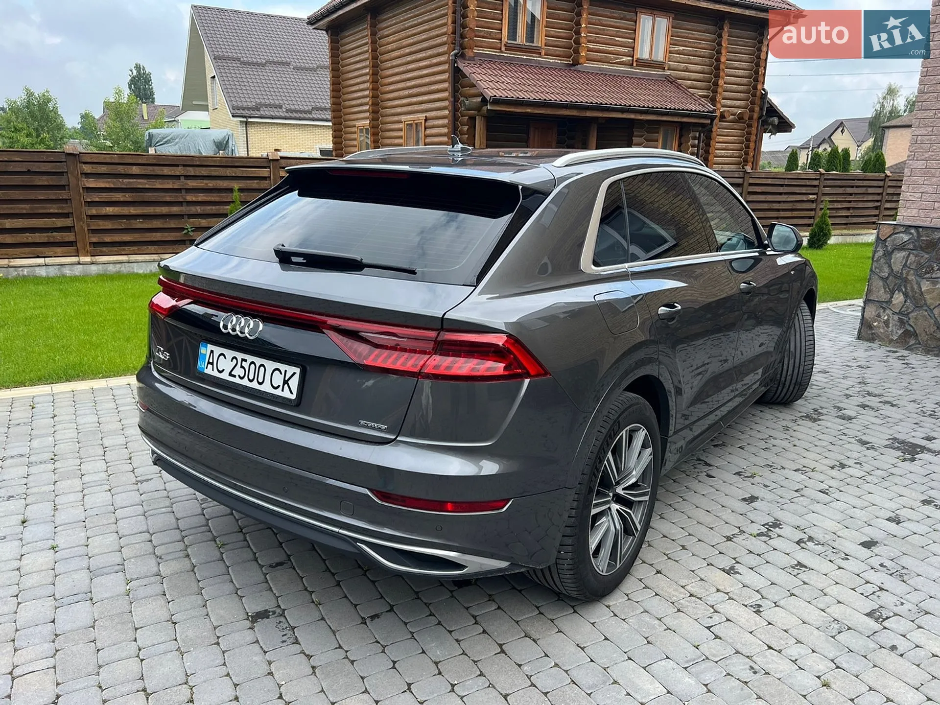 2019 Audi Q8 - мініатюра 9