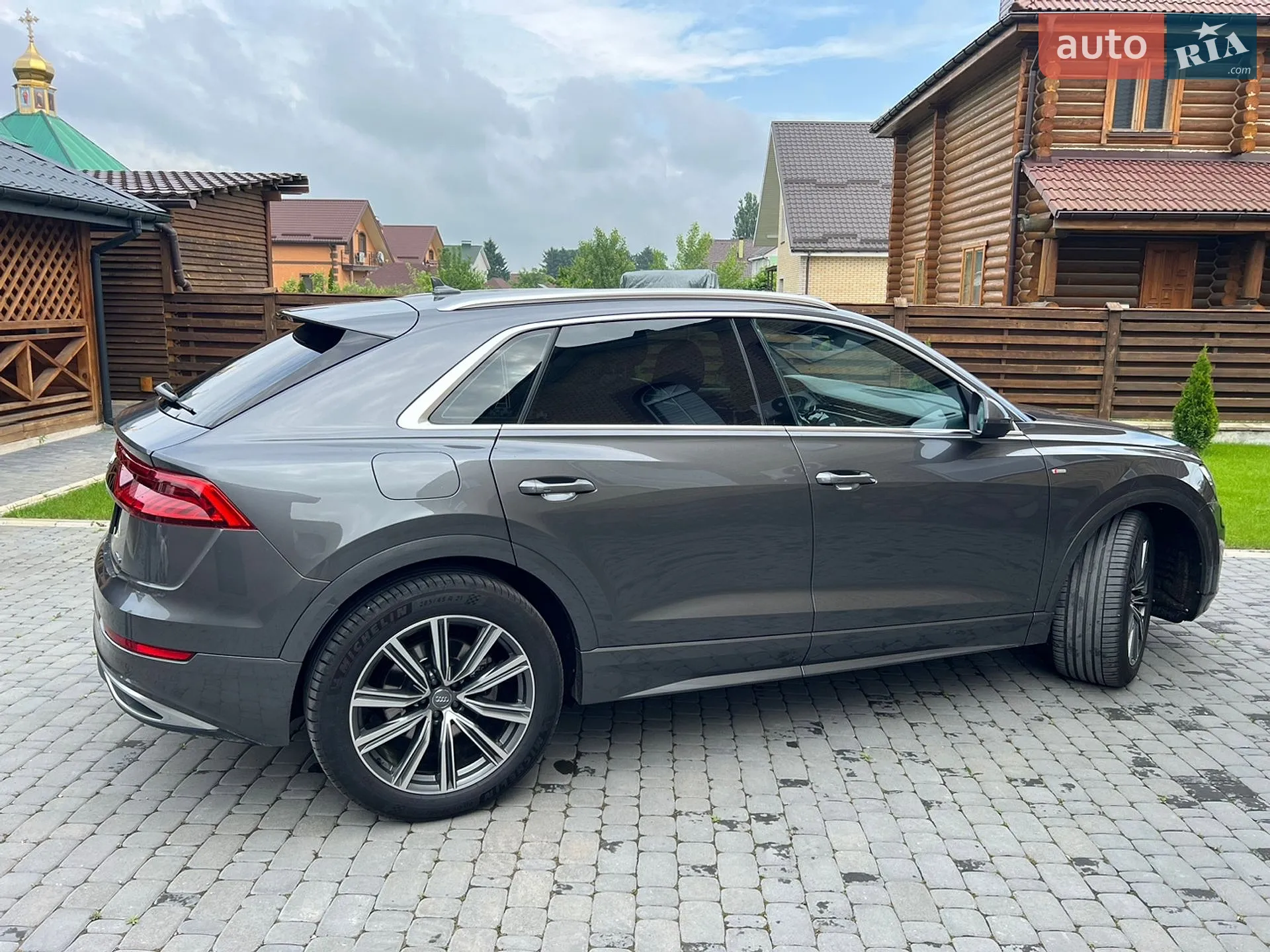 2019 Audi Q8 - мініатюра 3