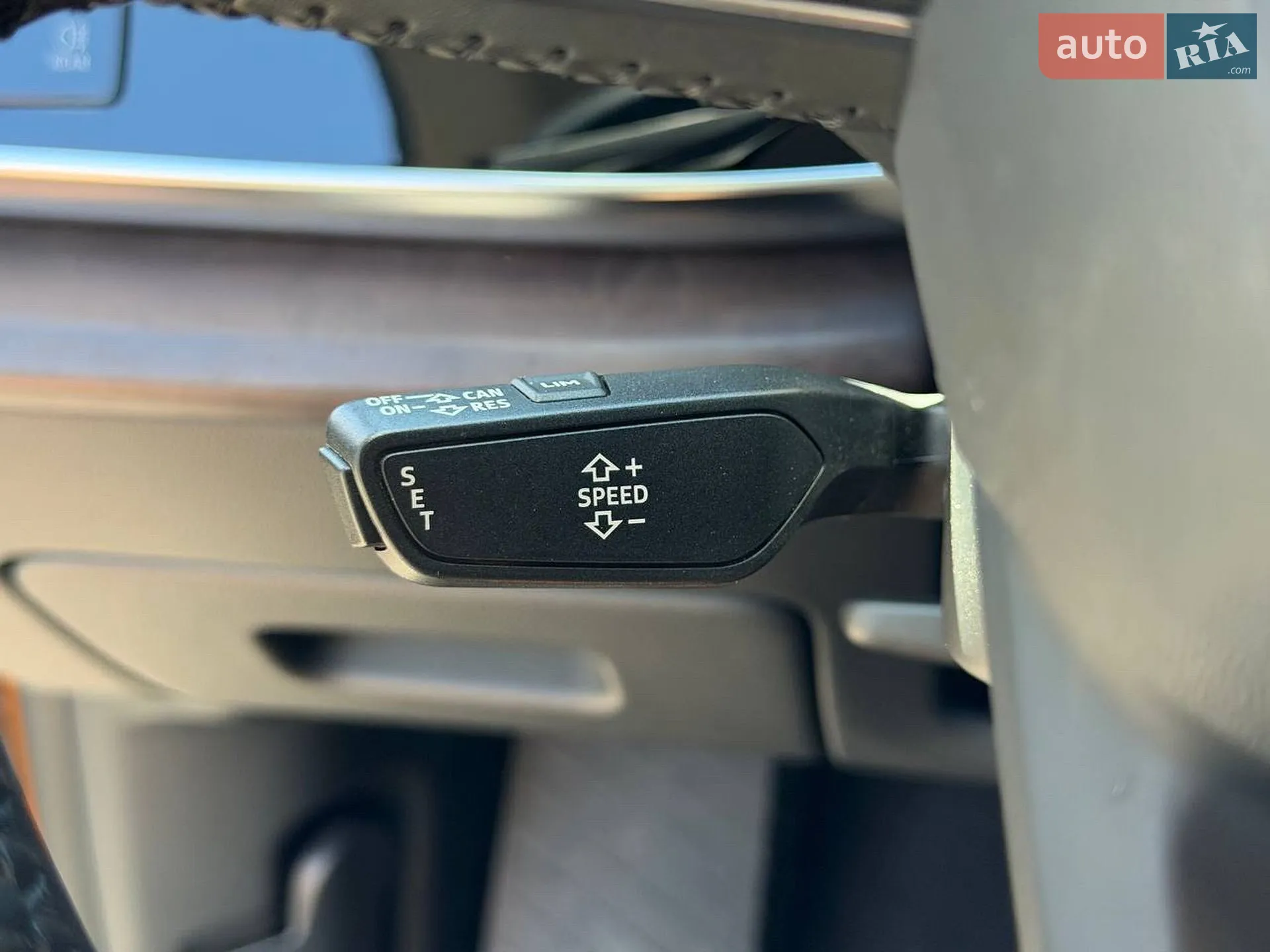 2018 Audi Q8 - мініатюра 25