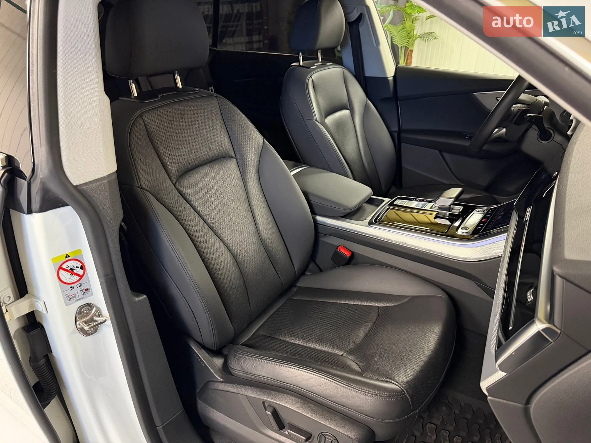 2020 Audi Q8 - мініатюра 36