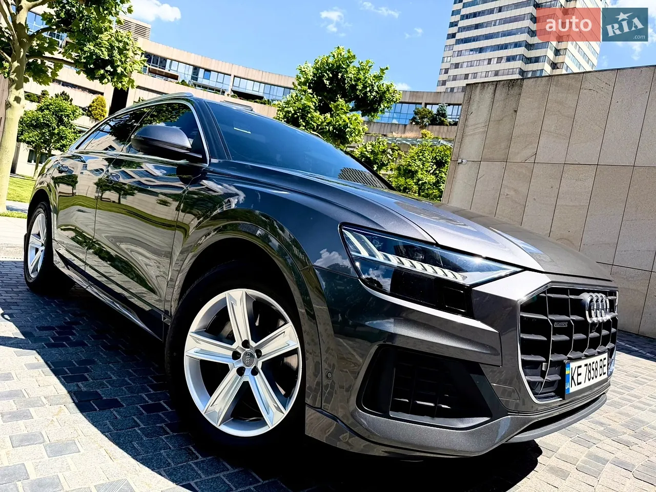 2020 Audi Q8 - мініатюра 23
