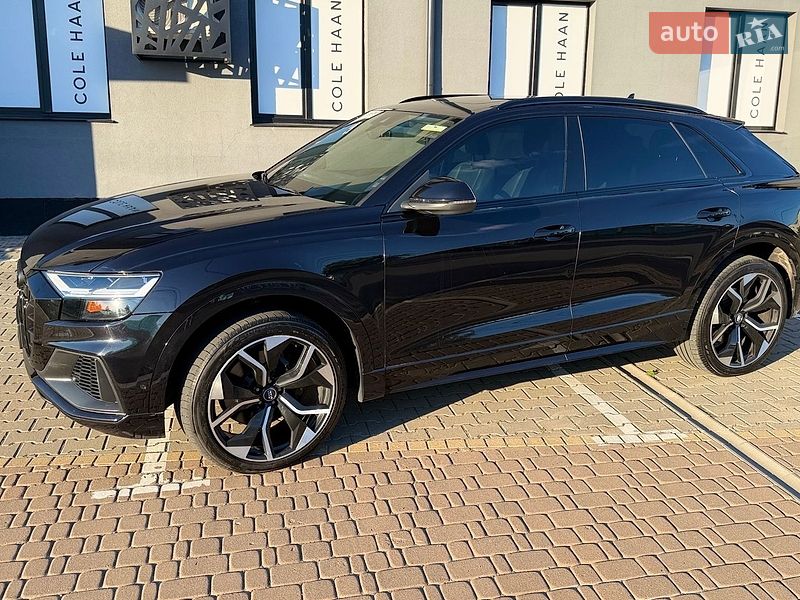 Внедорожник / Кроссовер Audi Q8 2018 в Киеве