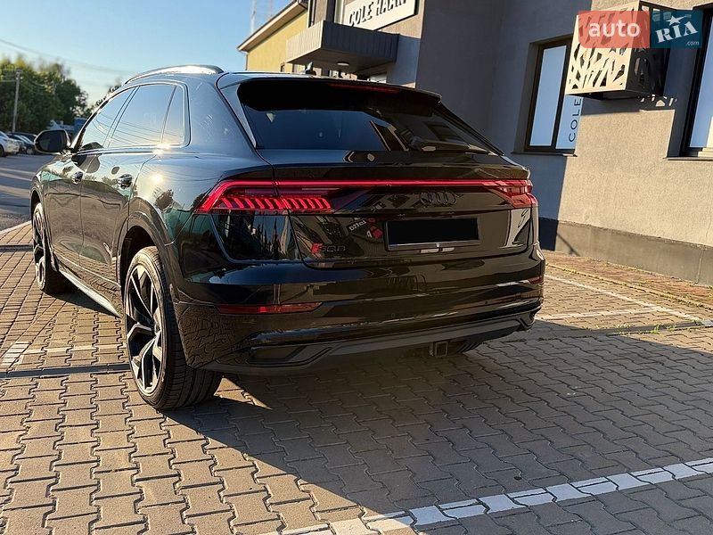 Внедорожник / Кроссовер Audi Q8 2018 в Киеве