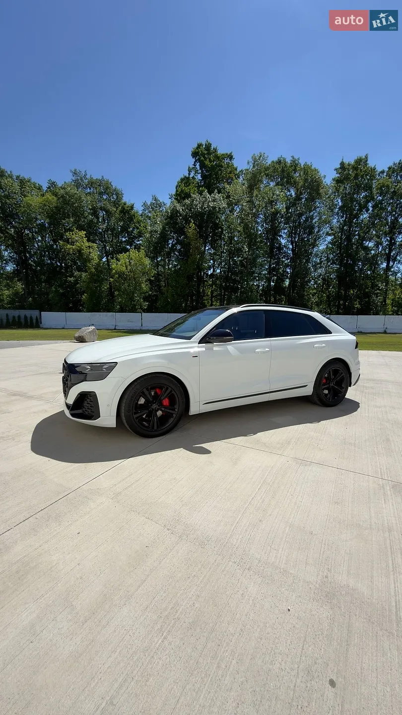 2025 Audi Q8 - фото 1