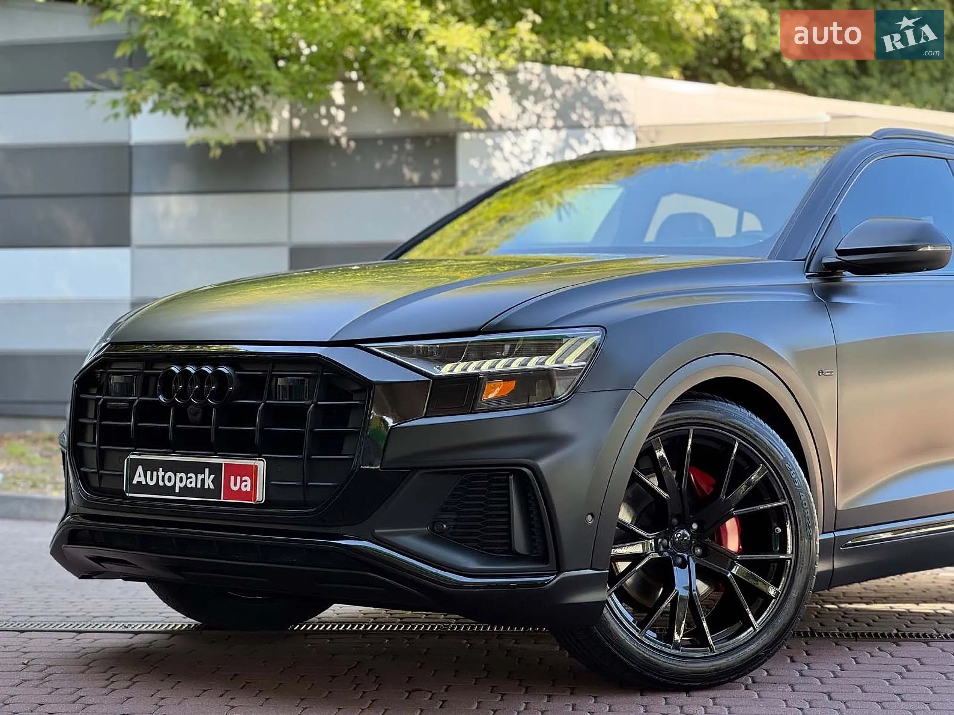 2019 Audi Q8 - мініатюра 2