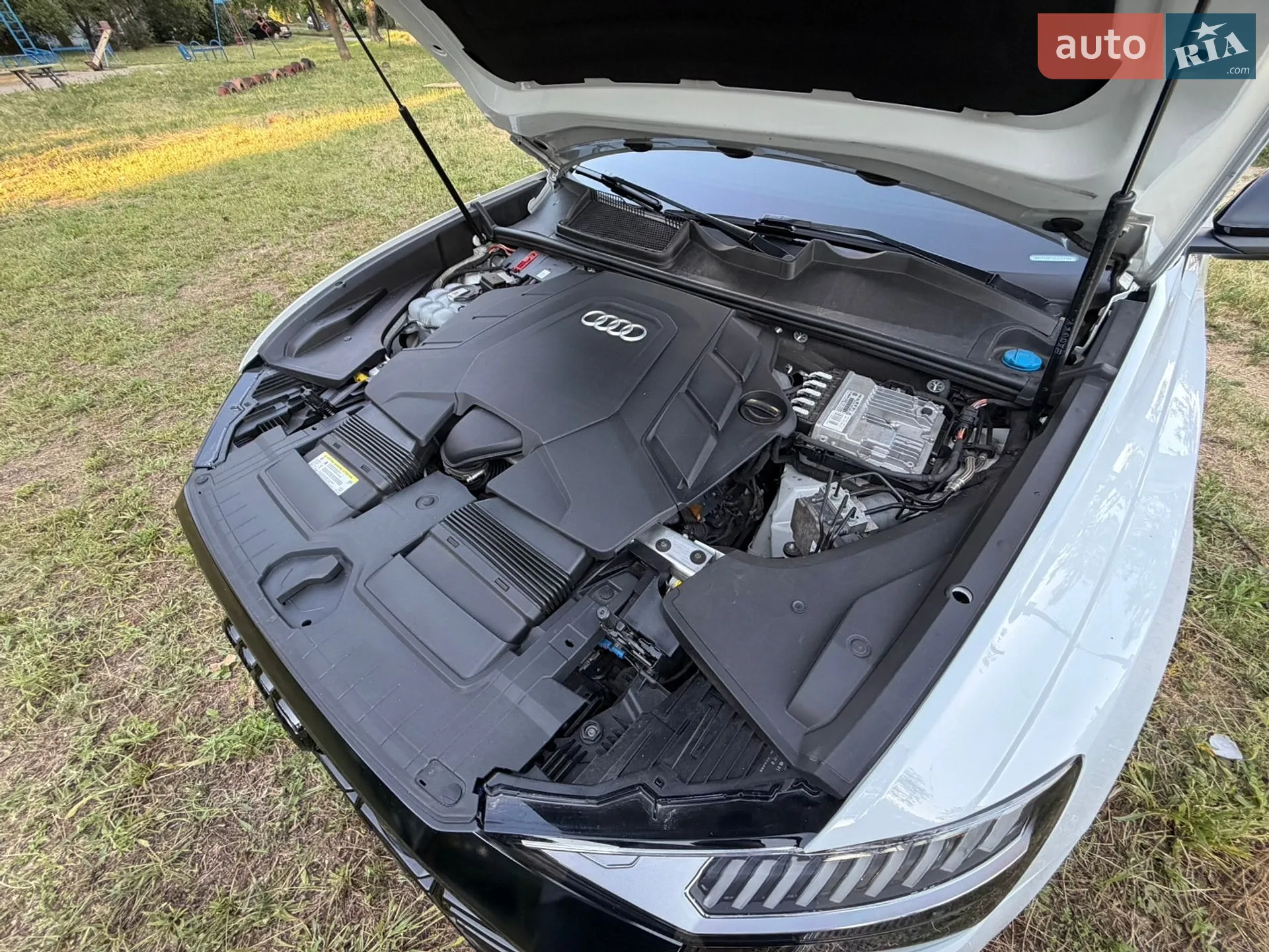 2019 Audi Q8 - мініатюра 51