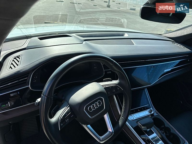 Внедорожник / Кроссовер Audi Q8 2018 в Львове фото 31 Внедорожник / Кроссовер Audi Q8 2018 в Львове