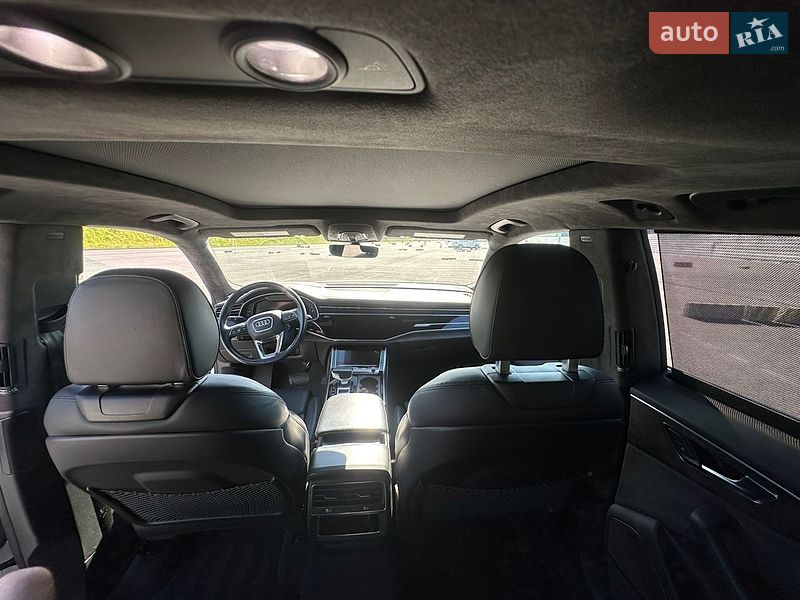 Внедорожник / Кроссовер Audi Q8 2018 в Львове фото 32 Внедорожник / Кроссовер Audi Q8 2018 в Львове